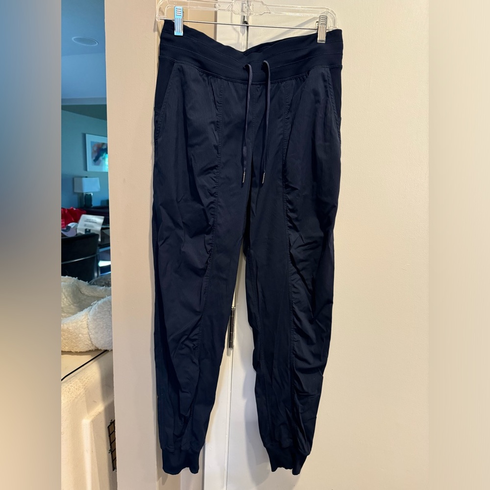 Lululemon dance studio joggers